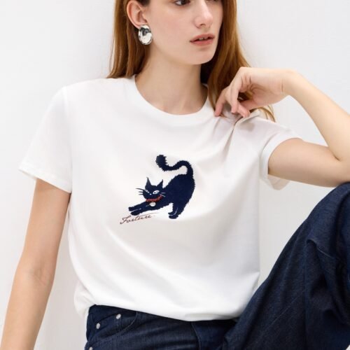 Cat Graphic Crewneck Tee